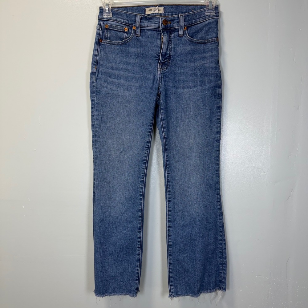 Madewell Mid-Rise Kick Out Jeans Medium Wash Raw Hem Size 26 Blue‎ Denim
